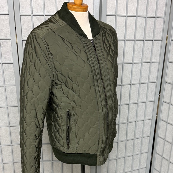 H&M Olive Quilted Bomber Jacket, Size 40R - Picture 4 of 7